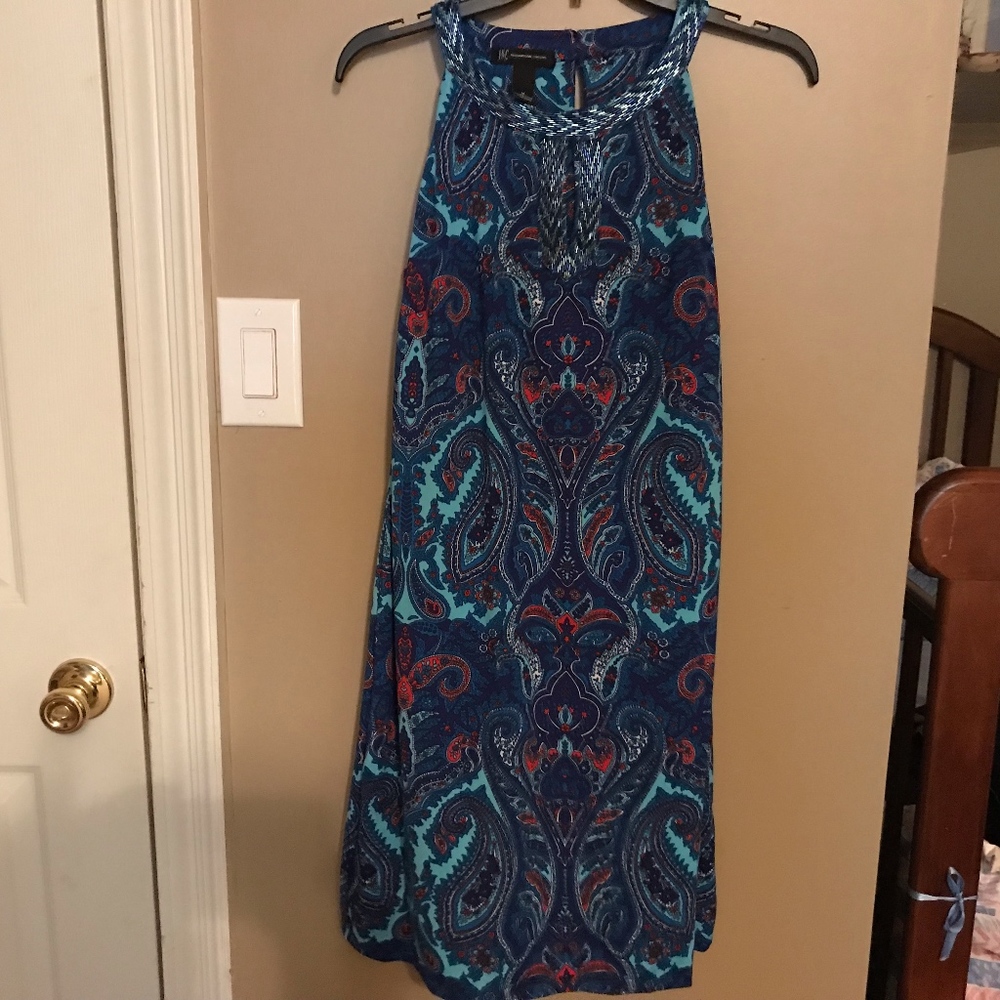 DRESS